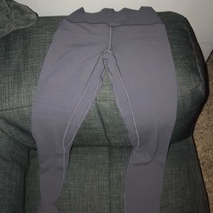 grey lululemon leggings